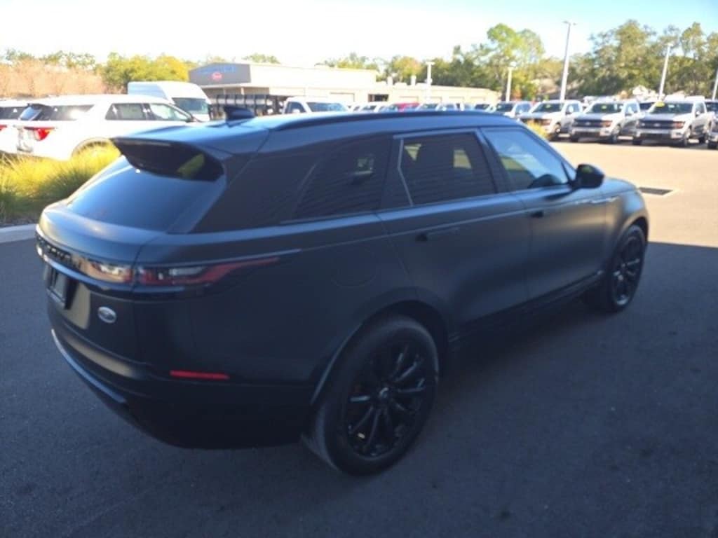 Used 2019 Land Rover Range Rover Velar SE R-Dynamic SUV
