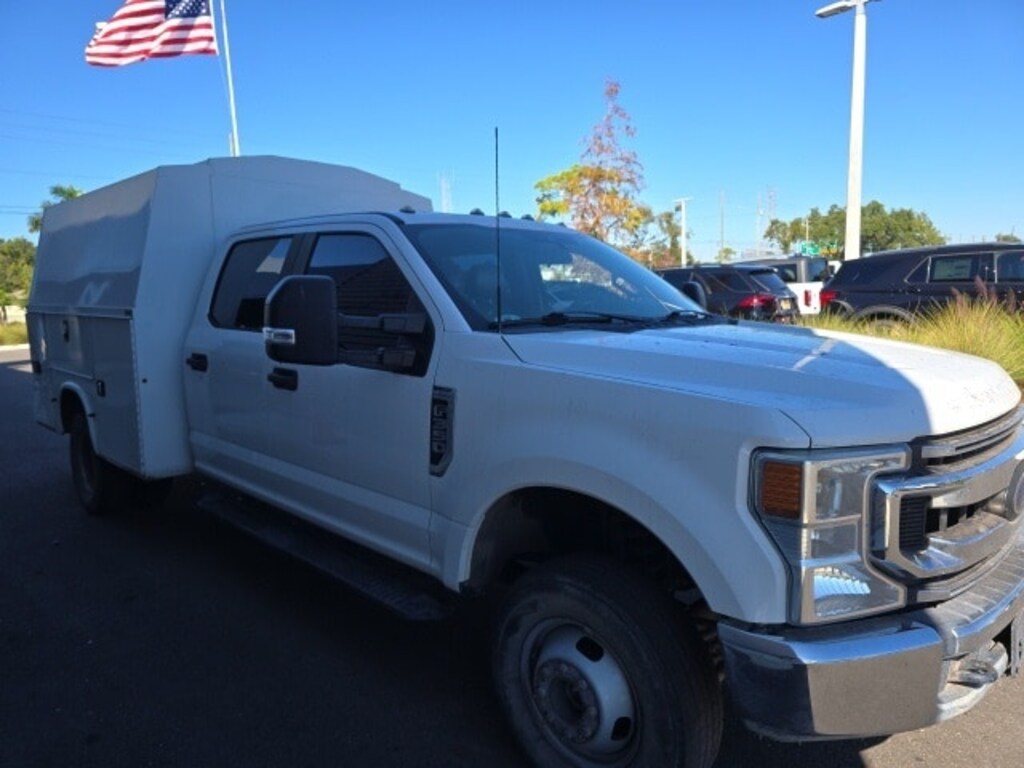 Used 2022 Ford F-350SD XL Truck Crew Cab