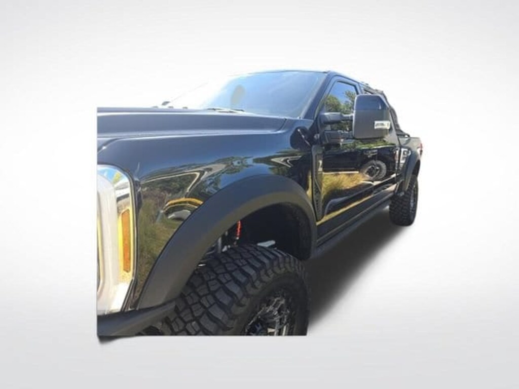 Used 2024 Ford F-250SD Lariat Truck Crew Cab