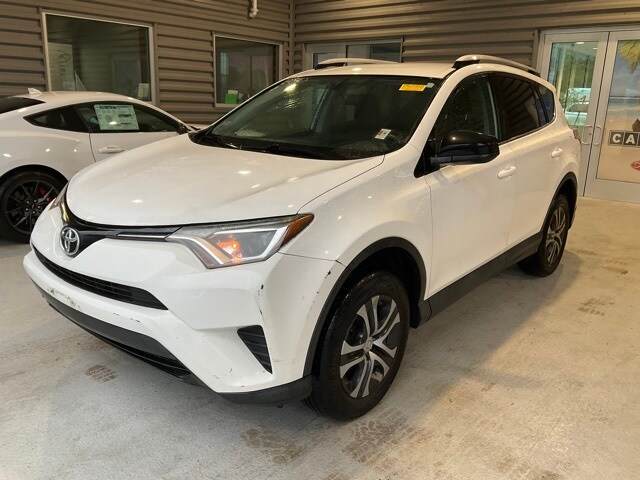 Used 2016 Toyota RAV4 LE with VIN 2T3BFREV4GW514794 for sale in Tampa, FL