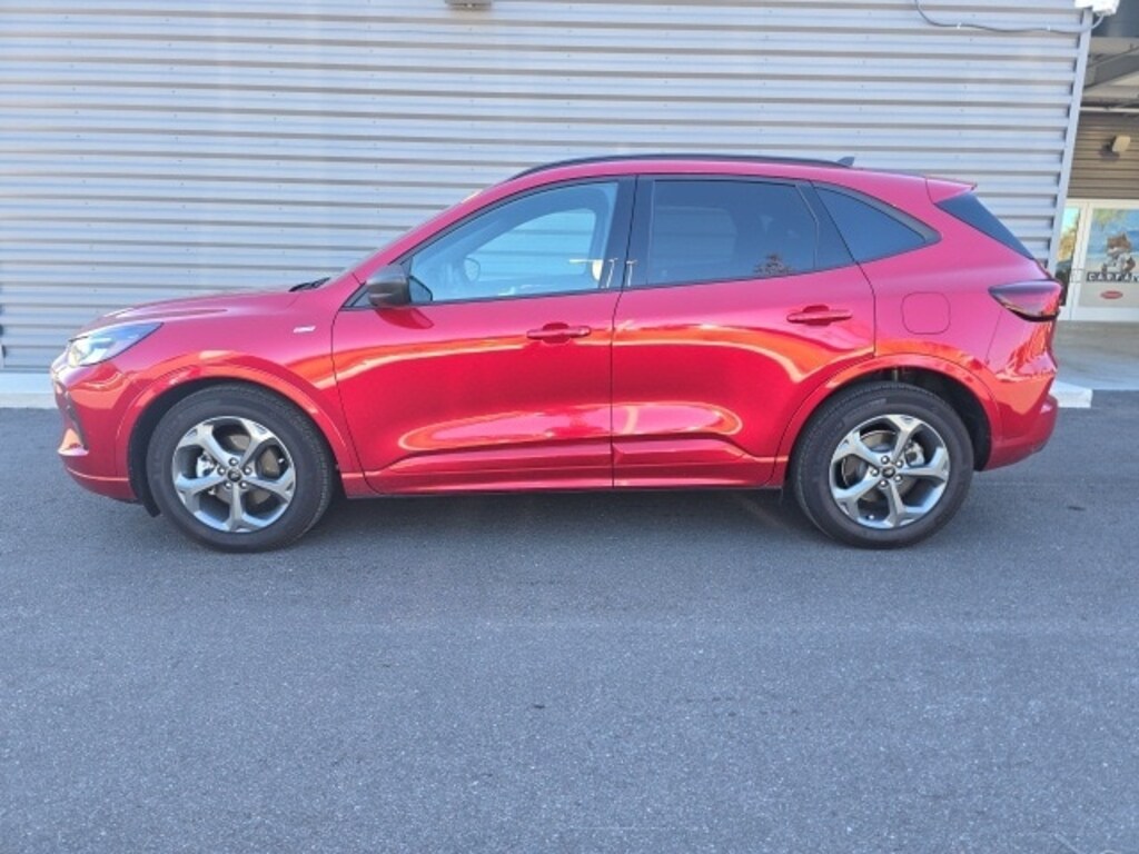 Certified 2023 Ford Escape Hybrid ST-Line SUV