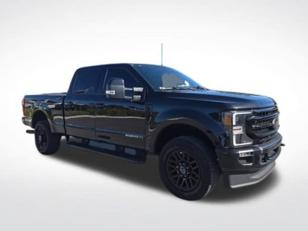 Certified 2022 Ford F-250SD Lariat Truck Crew Cab