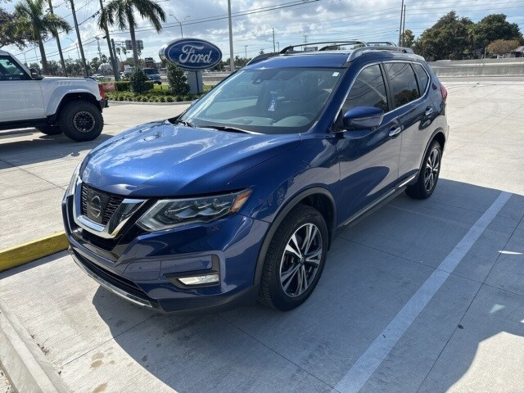 Certified 2017 Nissan Rogue SL SUV
