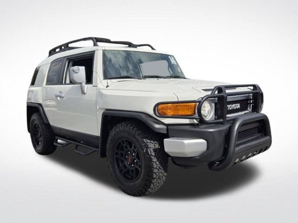 Used 2014 Toyota FJ Cruiser Base SUV