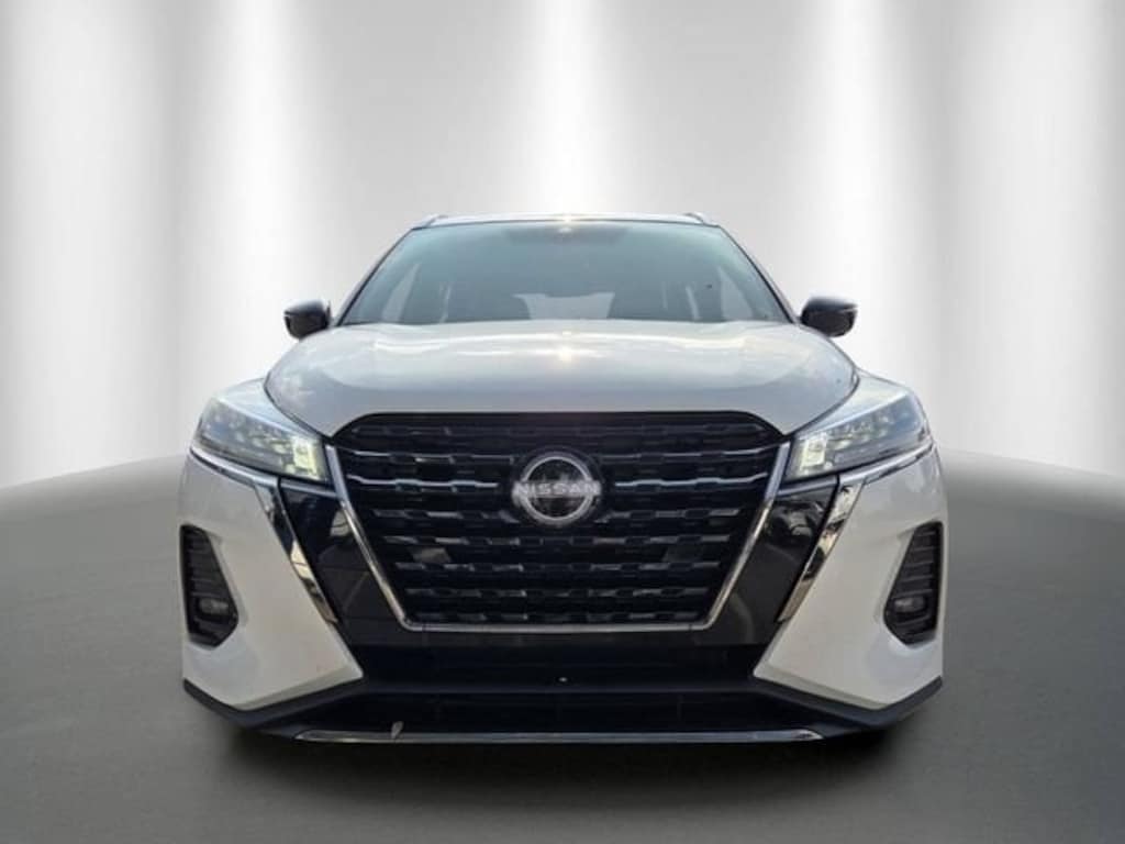 Certified 2023 Nissan Kicks SR SUV