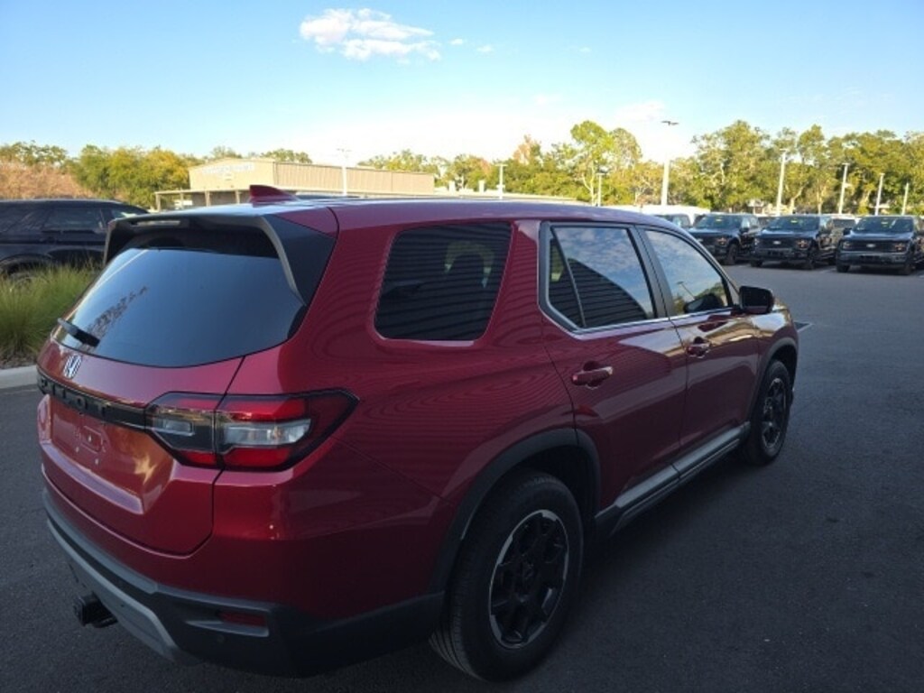 Certified 2025 Honda Pilot EX-L SUV