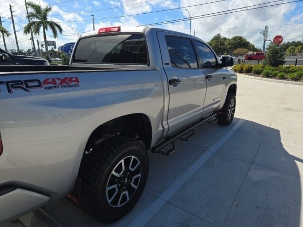 Used 2016 Toyota Tundra  Truck CrewMax