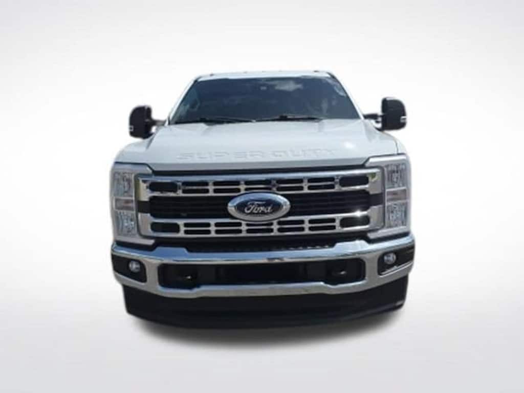 Used 2023 Ford F-350SD XL Truck Crew Cab