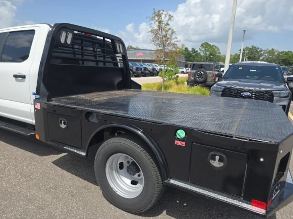 Used 2023 Ford F-350SD XL Truck Crew Cab