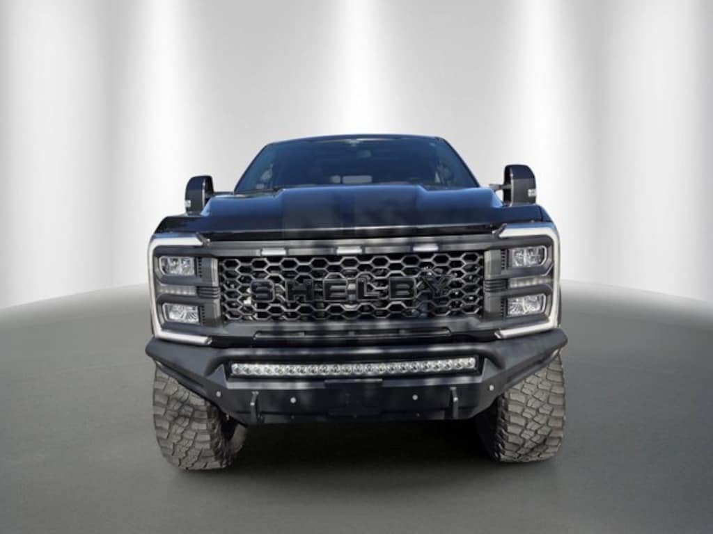 Used 2024 Ford F-250SD Lariat Truck Crew Cab