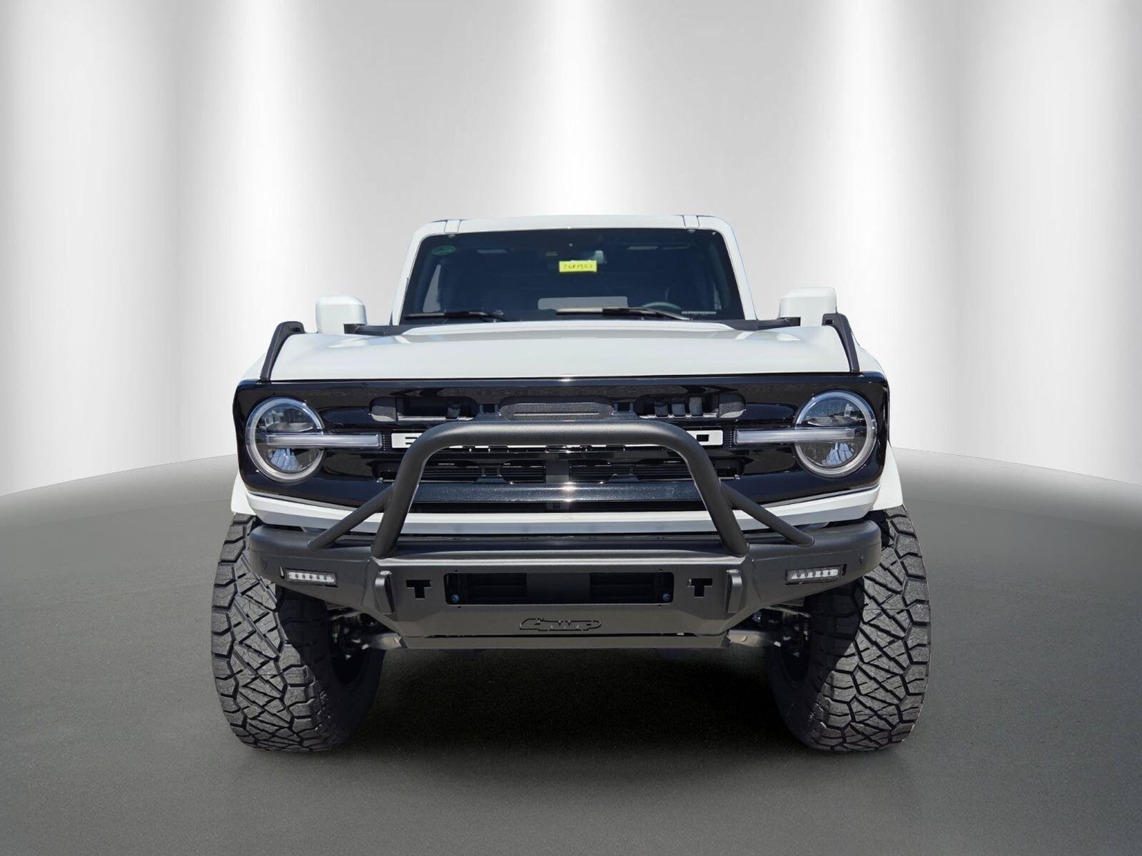 New 2026 Ford Bronco Outer Banks SUV