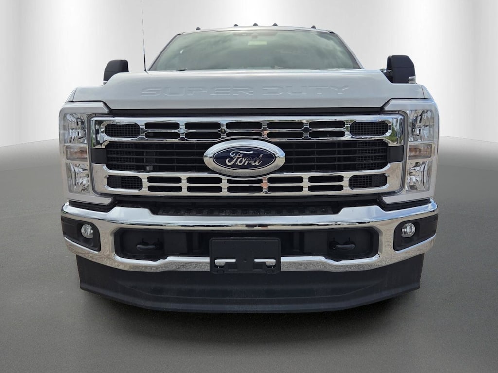 New 2026 Ford F-350 Chassis XL Truck Crew Cab