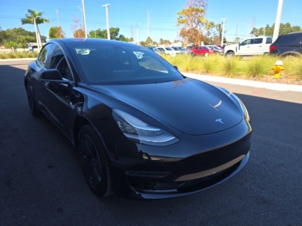 Used 2019 Tesla Model 3 Standard Range Plus Sedan