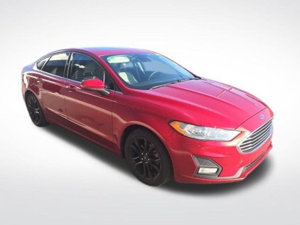 Certified 2020 Ford Fusion SE Sedan