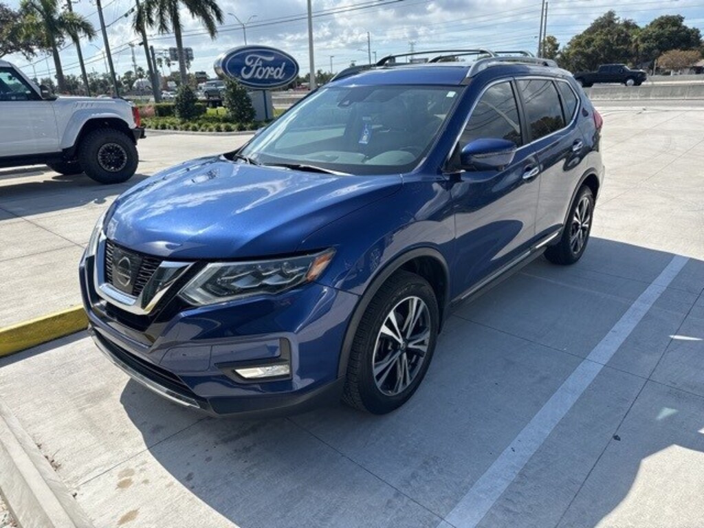 Certified 2017 Nissan Rogue SL SUV