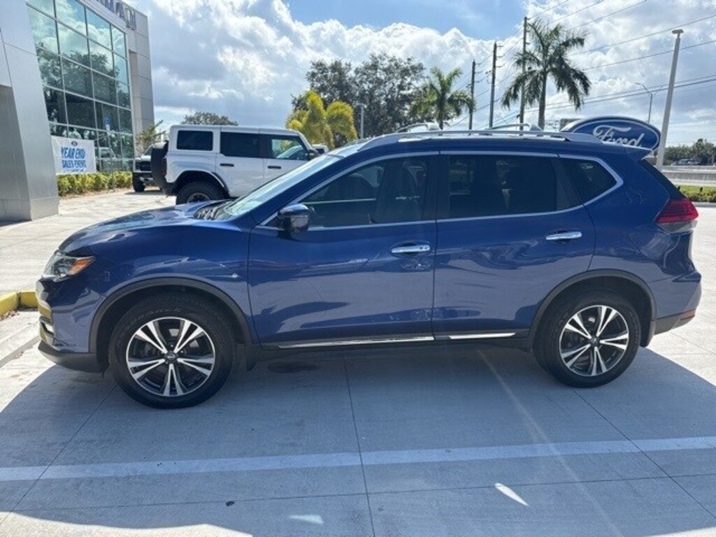 Certified 2017 Nissan Rogue SL SUV
