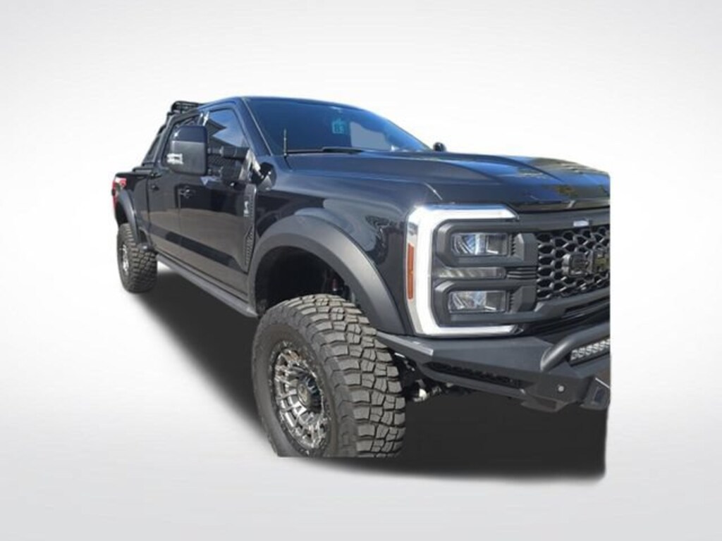 Used 2024 Ford F-250SD Lariat Truck Crew Cab