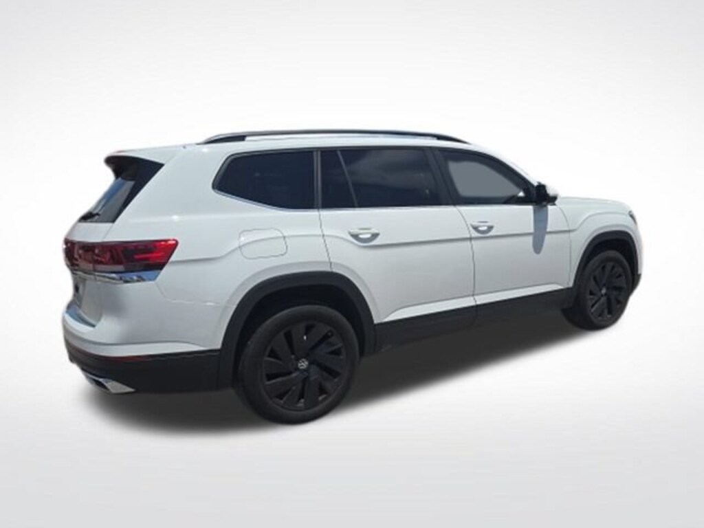 Certified 2024 Volkswagen Atlas 2.0T SE w/Technology SUV