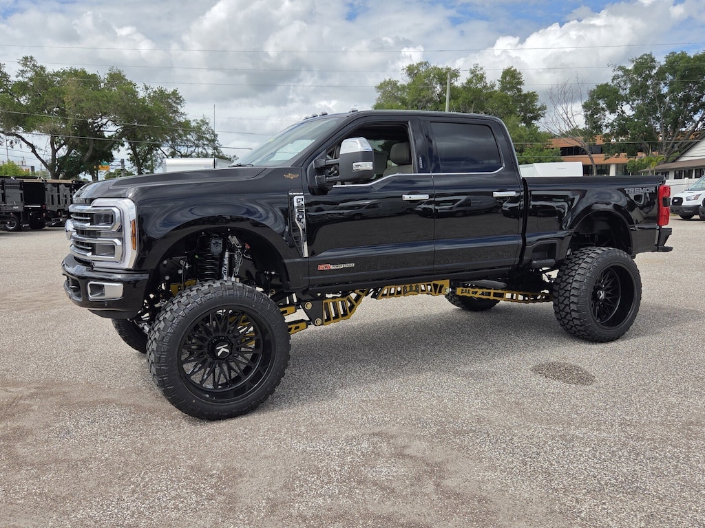 New 2026 Ford F-250SD Platinum Truck Crew Cab