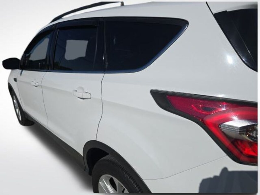 Certified 2017 Ford Escape SE SUV