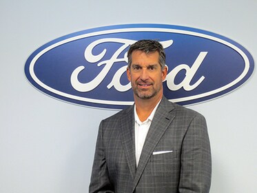 Staff member Bob Murray from ID_1f24a31990fd