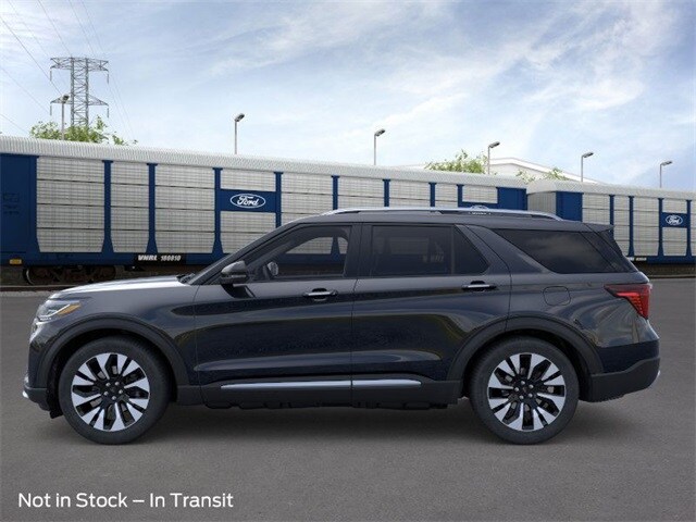 2026 Ford Explorer Platinum photo 2