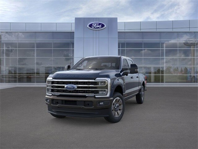 2025 Ford F-250 King Ranch photo 2