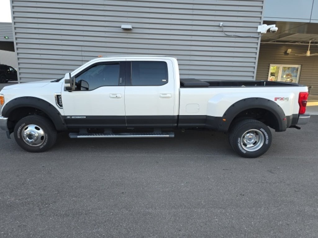 Certified 2019 Ford F-350SD Lariat Truck Crew Cab