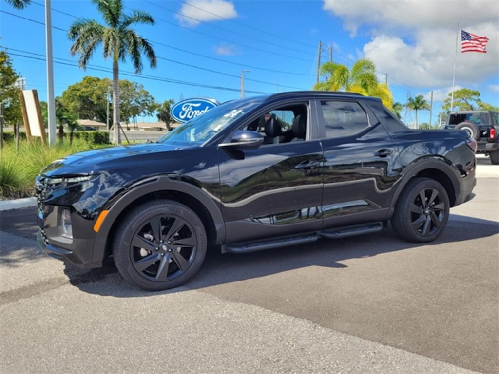 Used 2024 Hyundai Santa Cruz Night Truck Crew Cab