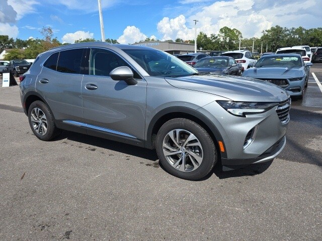 2023 Buick Envision Essence photo 2