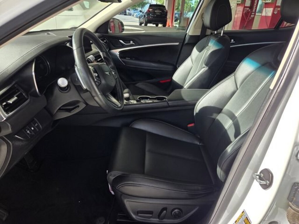 Used 2025 Genesis G70 2.5T Sedan