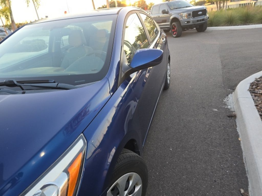 Used 2017 Hyundai Accent SE Sedan