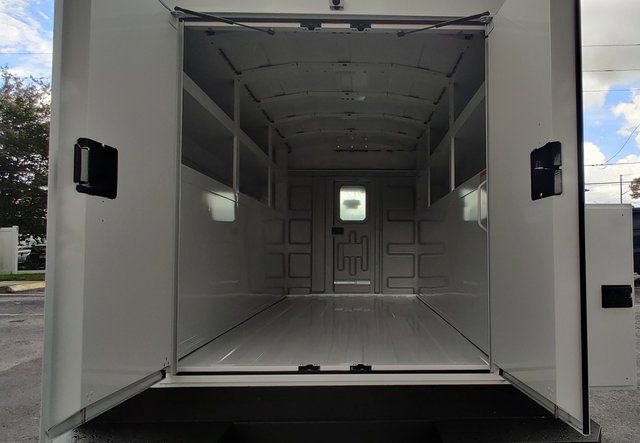 2026 Ford E-Series Cutaway Base - Photo 9