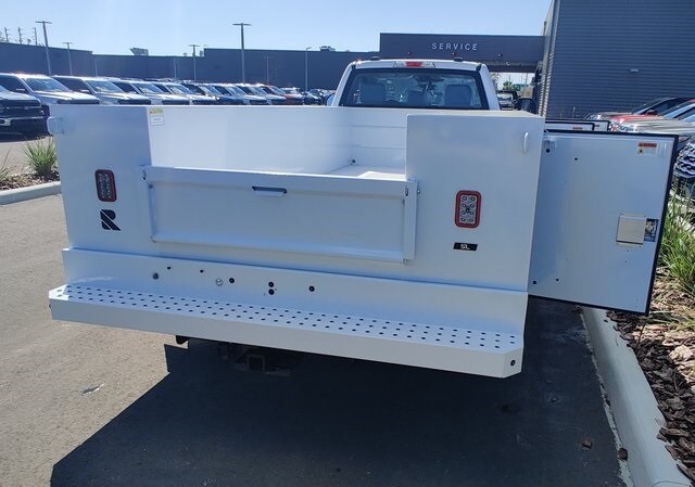 2024 Ford F-350 photo 4