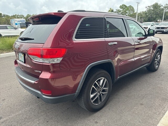 2019 Jeep Grand Cherokee Limited photo 4
