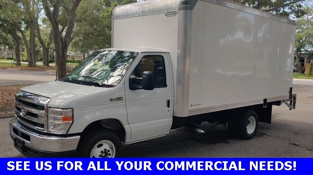 2026 Ford E-Series Cutaway Base's photo