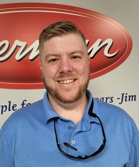 Staff member Andy Davis from ID_ca5f16245e07