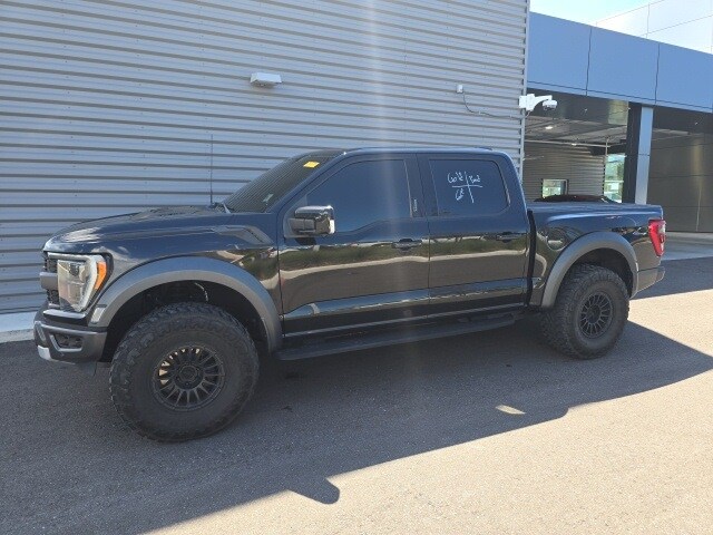 2022 Ford F-150 Raptor photo 2