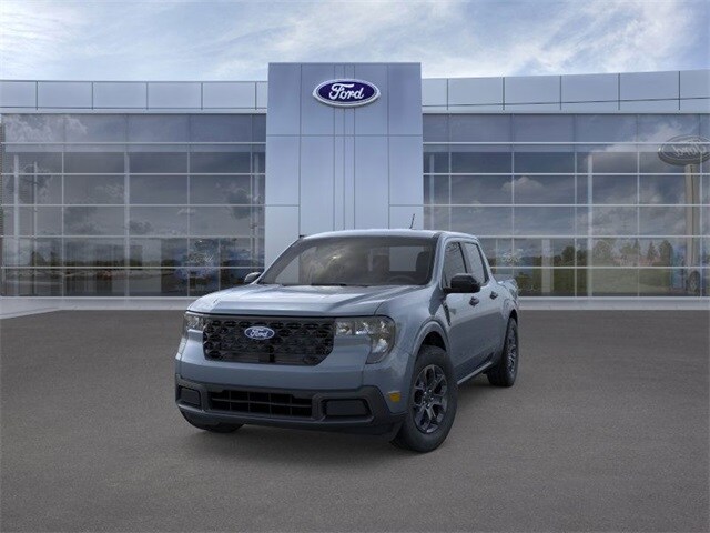 2025 Ford Maverick XLT photo 2