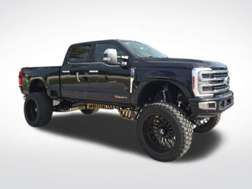 Used 2026 Ford F-250SD Platinum Truck Crew Cab
