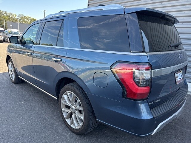 2018 Ford Expedition Platinum photo 2