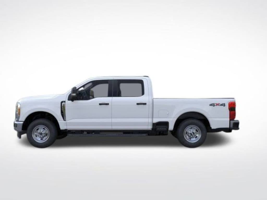 New 2026 Ford F-250SD XL Truck Crew Cab