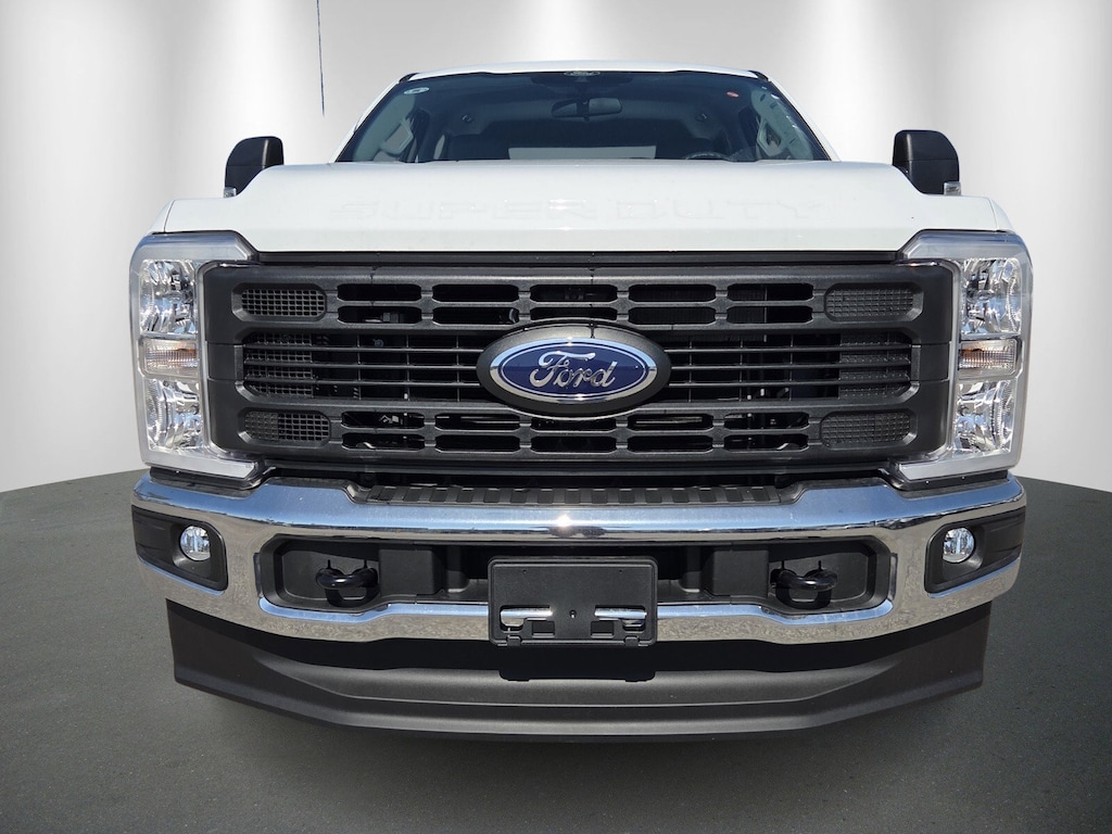 New 2026 Ford F-250SD XL Truck Crew Cab