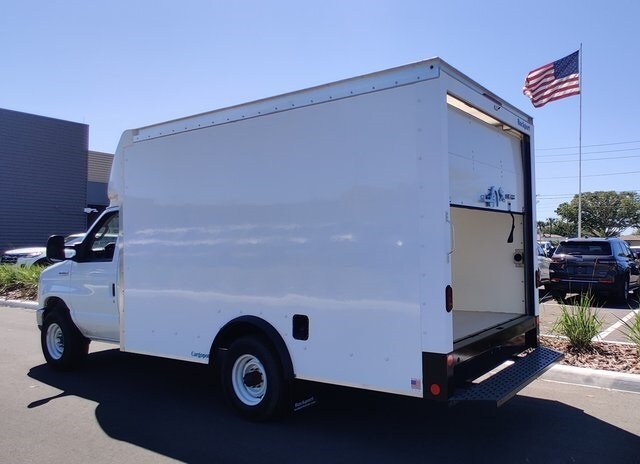 2025 Ford E-350 Base photo 2