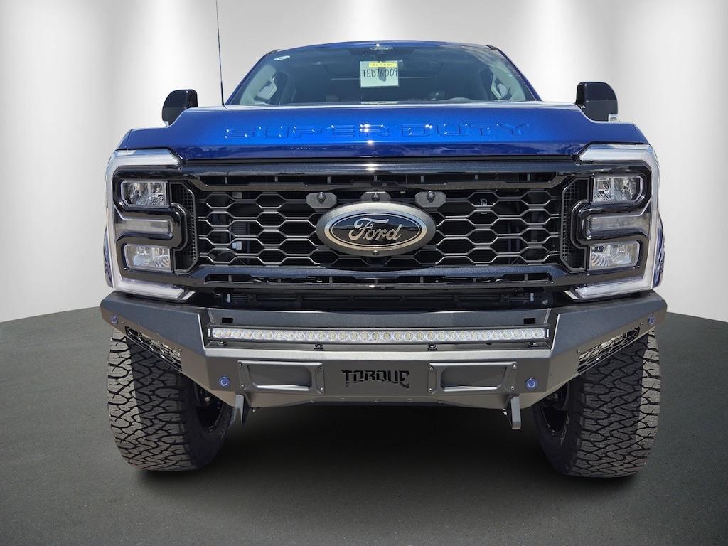 New 2026 Ford F-250SD Lariat Truck Crew Cab