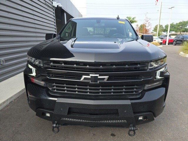 2021 Chevrolet Silverado 1500 RST photo 3