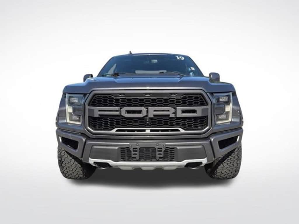 Used 2019 Ford F-150 Raptor Truck SuperCrew Cab