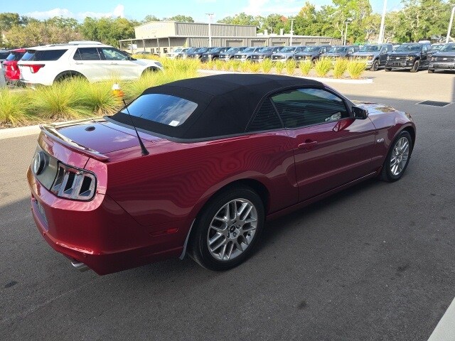 2014 Ford Mustang GT Premium Convertible photo 4