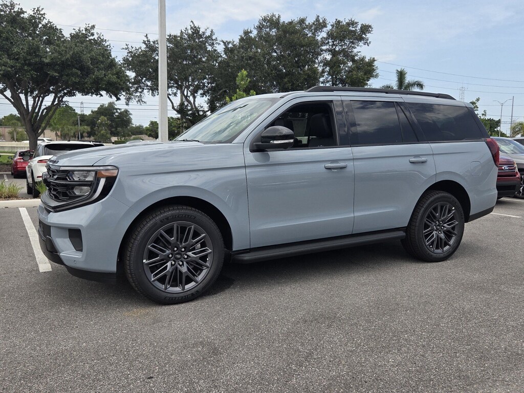 New 2026 Ford Expedition Platinum SUV