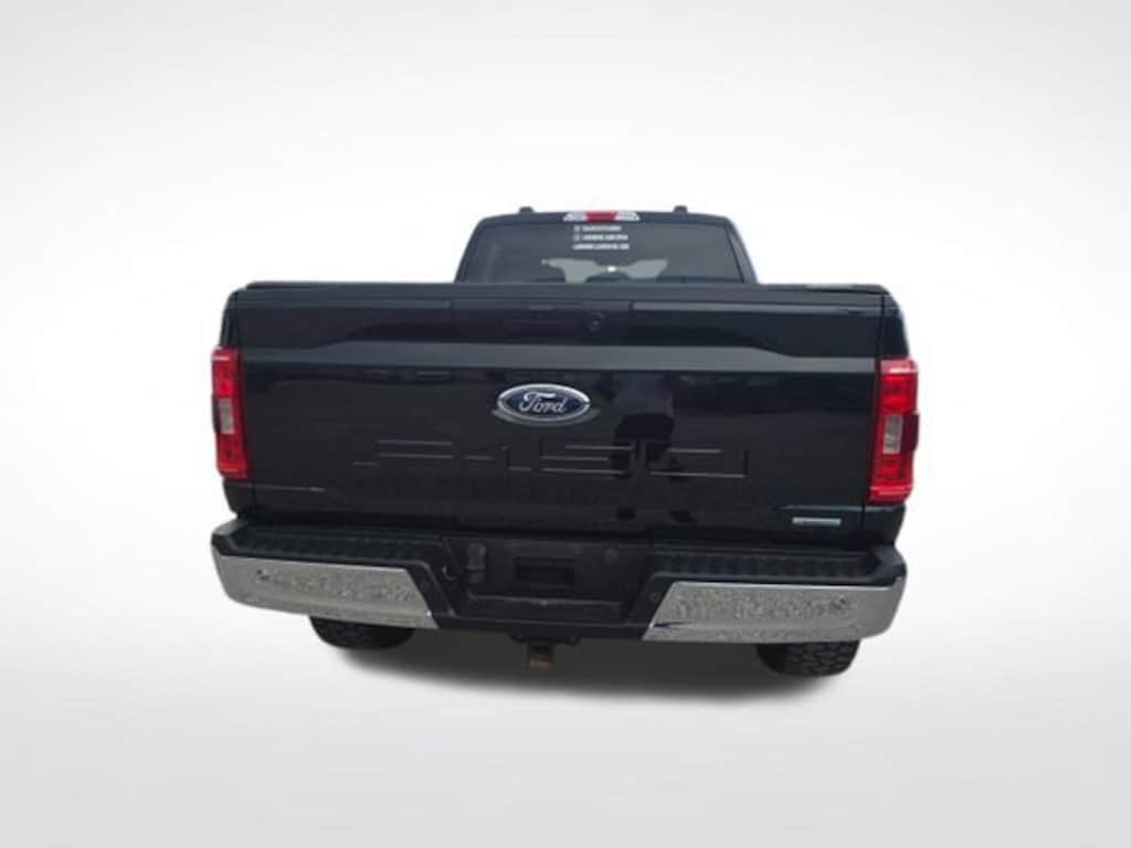 Used 2022 Ford F-150 XLT Truck SuperCrew Cab